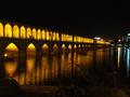Mosty v Esfahanu